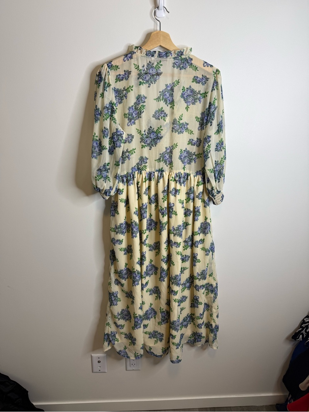 ASOS Yellow Floral Long Sleeve Midi maxi Dress size 12 blue ruffle - Picture 7 of 7